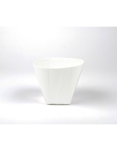 Vaso D&amp;M dobrado em cerâmica branca de 8 cm