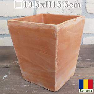 Terra cotta pot eenvoudig vierkant