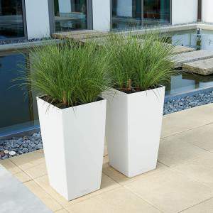 LECHUZA CUBICO Color 22, weiß, hochwertiger Kunststoff, inklusive Bewässerungssystem, abnehmbarer Pflanzendeckel, S