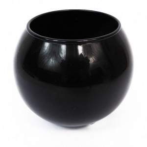 Bolus aus schwarzem Farbglas