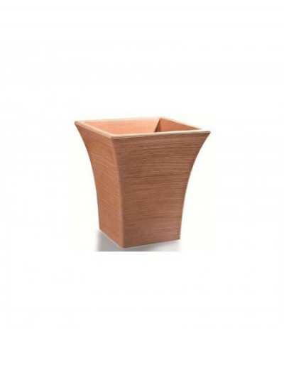 Square Vase in Gardenia...