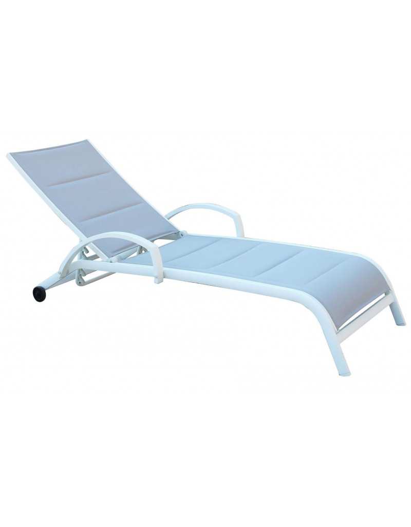 Malaga sunbed with wheels and armrests white